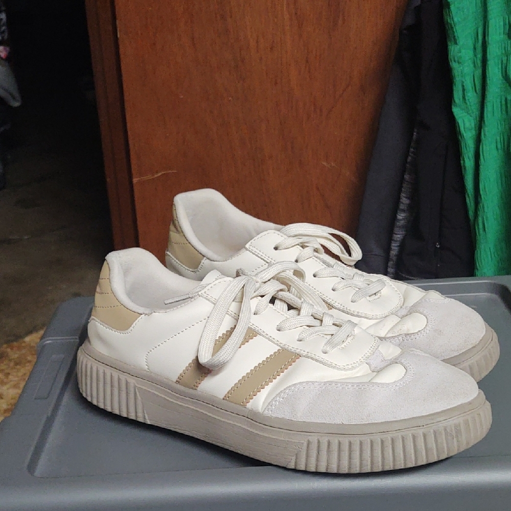 Cream and Tan Sneakers